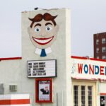 Wonder Bar