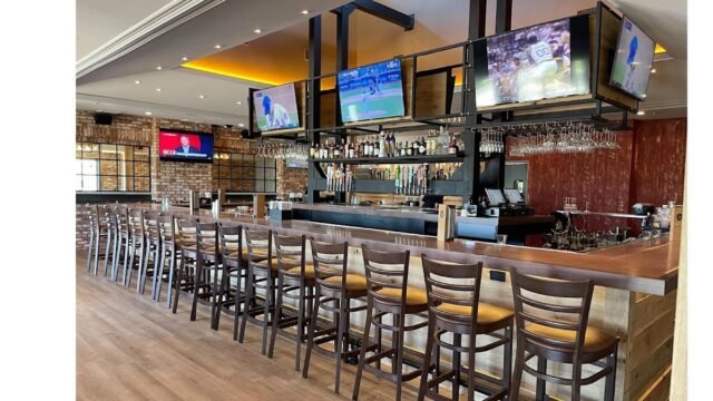 B2 Bistro + Bar