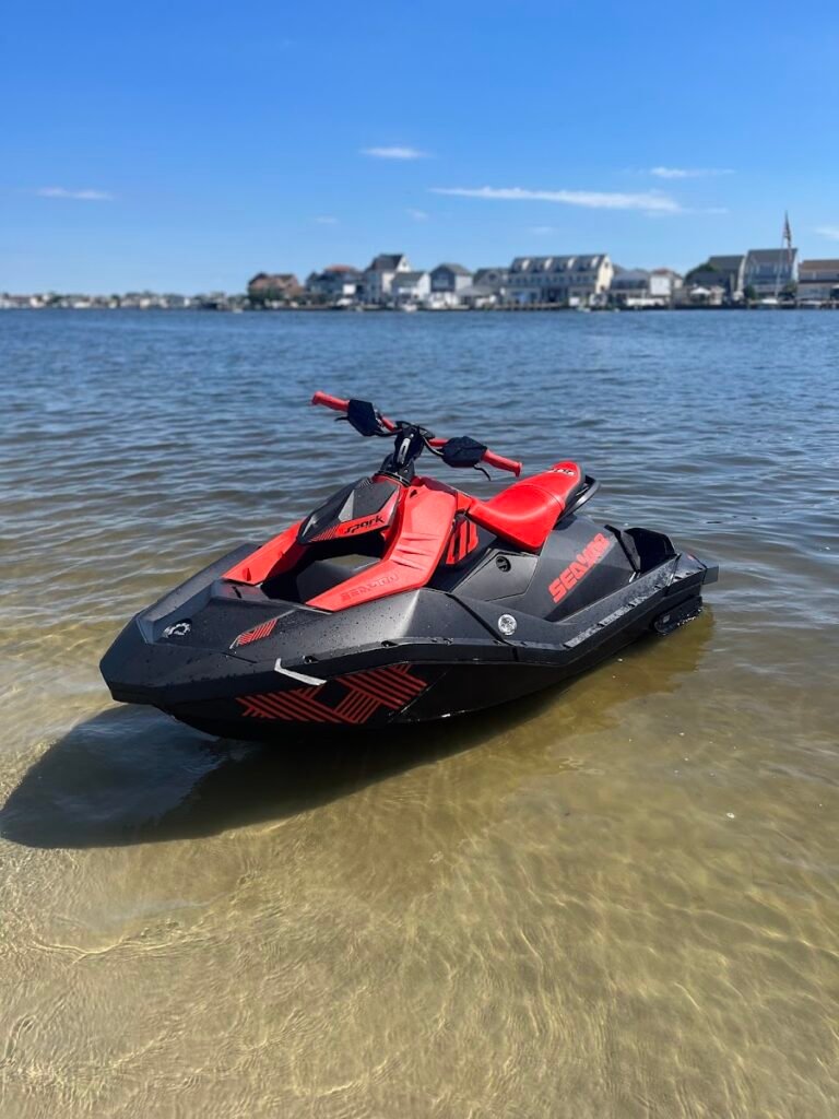 D&R Boats @ East Dover Marina